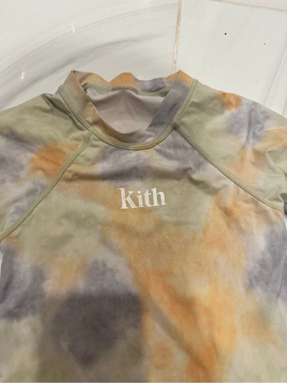 Kith Kids Tie-Dye Rash Guard Swim Top – Size 4